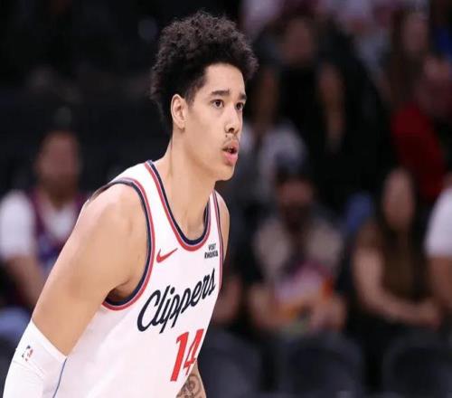 萨卡里在查,尔斯顿站首,战告捷,万博manbetx体育平台,万博体育官网,万博体育app下载,ManBetX,SPORTS