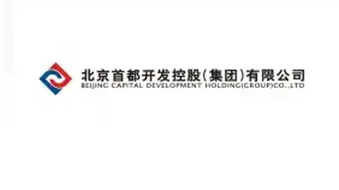 阿什利-扬正式回归阿斯顿维拉，一年合约签约完毕。