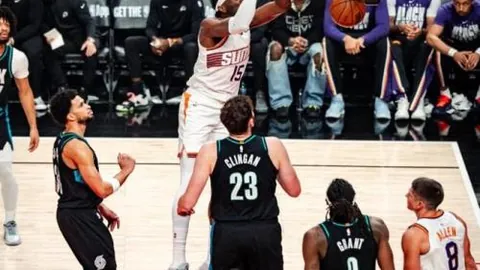 布朗尼场均得分超21.9分！保罗力挺侄子：贬低他者皆因羡慕之情。